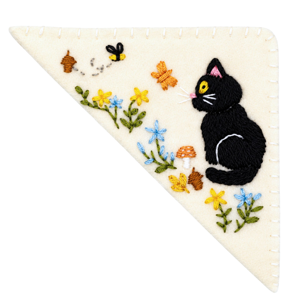 Le Petit Camion Handmade Embroidered Felt Corner Bookmark - Butterfly Black Cat