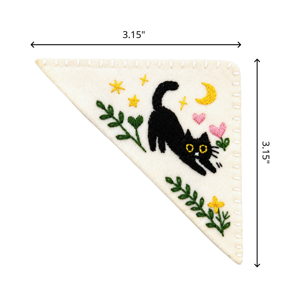 Le Petit Camion Handmade Embroidered Felt Corner Bookmark - Stretching Black Cat